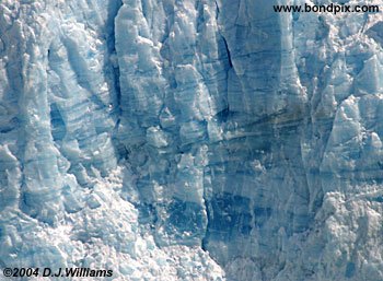 the face of hubbard glacier